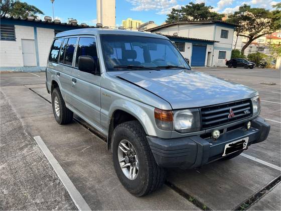 MITSUBISHI PAJERO 3.0 GLX 4X4 V6 24V GASOLINA 4P MANUAL